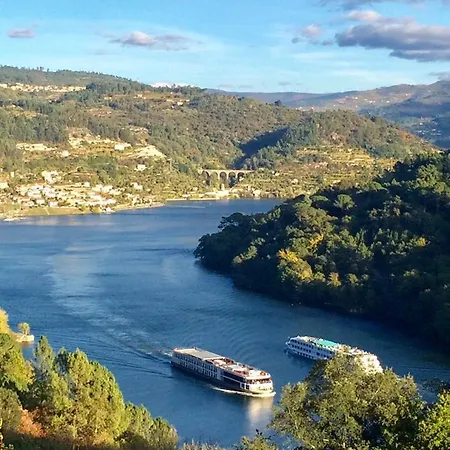 Pedacinho De Mundo Douro * Passinhos de Cima