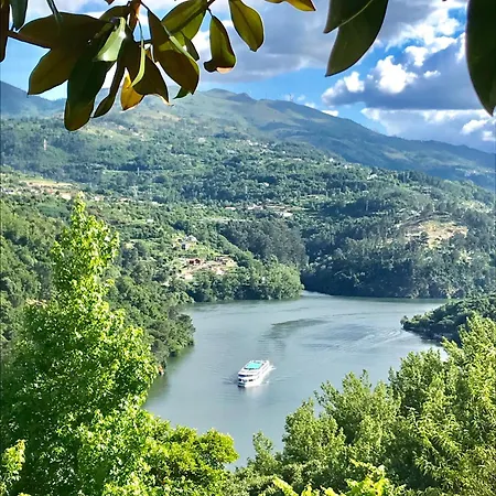 Pedacinho De Mundo Douro * Passinhos de Cima